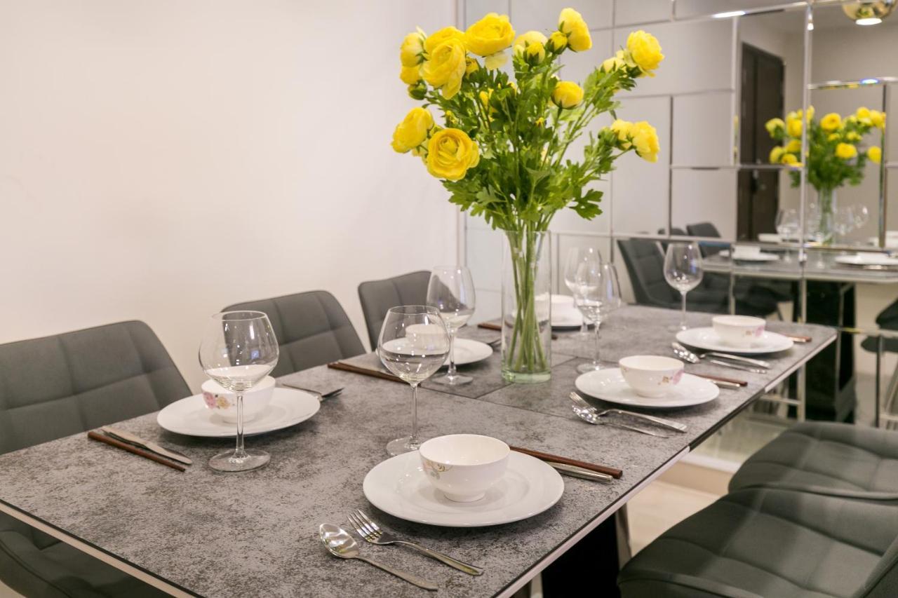 Rivergate Apartment โฮจิมินห์ซิตี้ ภายนอก รูปภาพ