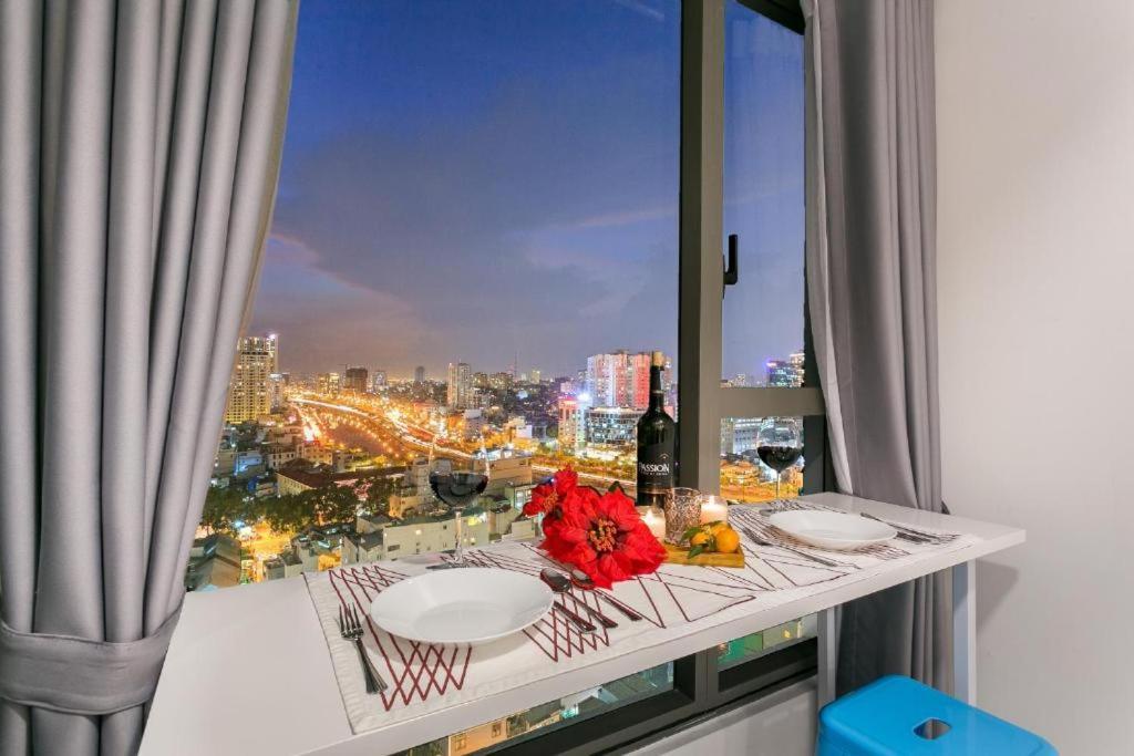 Rivergate Apartment โฮจิมินห์ซิตี้ ภายนอก รูปภาพ
